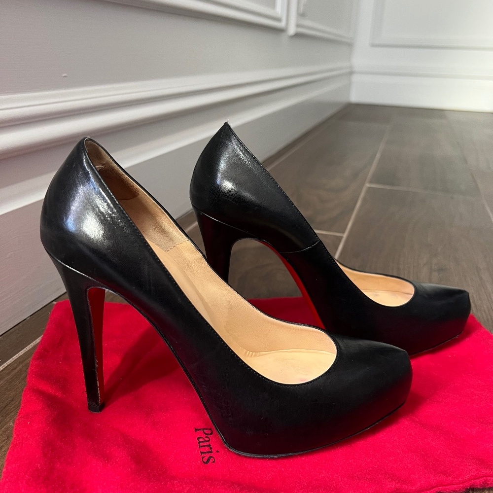 Christian Louboutin Pumps